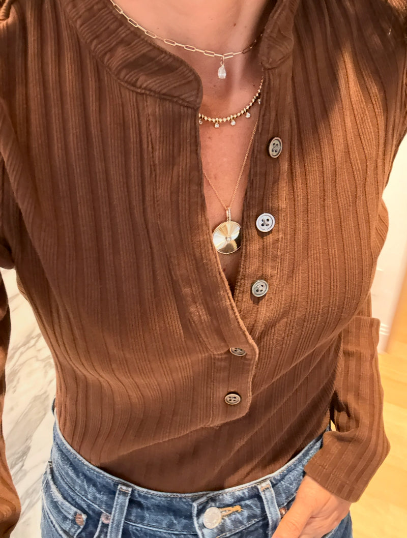 The Arabella Fluted Disc Charm