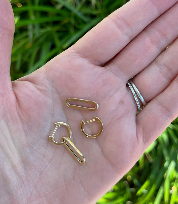 Gold Paperclip Link Huggie